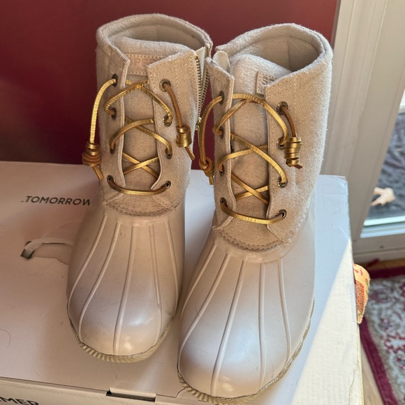 Sperry saltwater flat heel duck boots - Picture 3 of 4